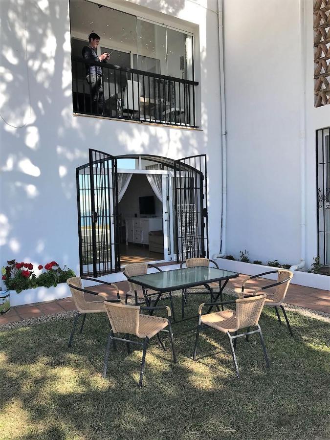 Dona Lola Micaela - Fully Equiped 1 Bedroom Ground Floor Beach Front Apartment With Direct Access To The Beach Of Calahonda - Costa Del Sol - Cs155 Sitio de Calahonda Dış mekan fotoğraf